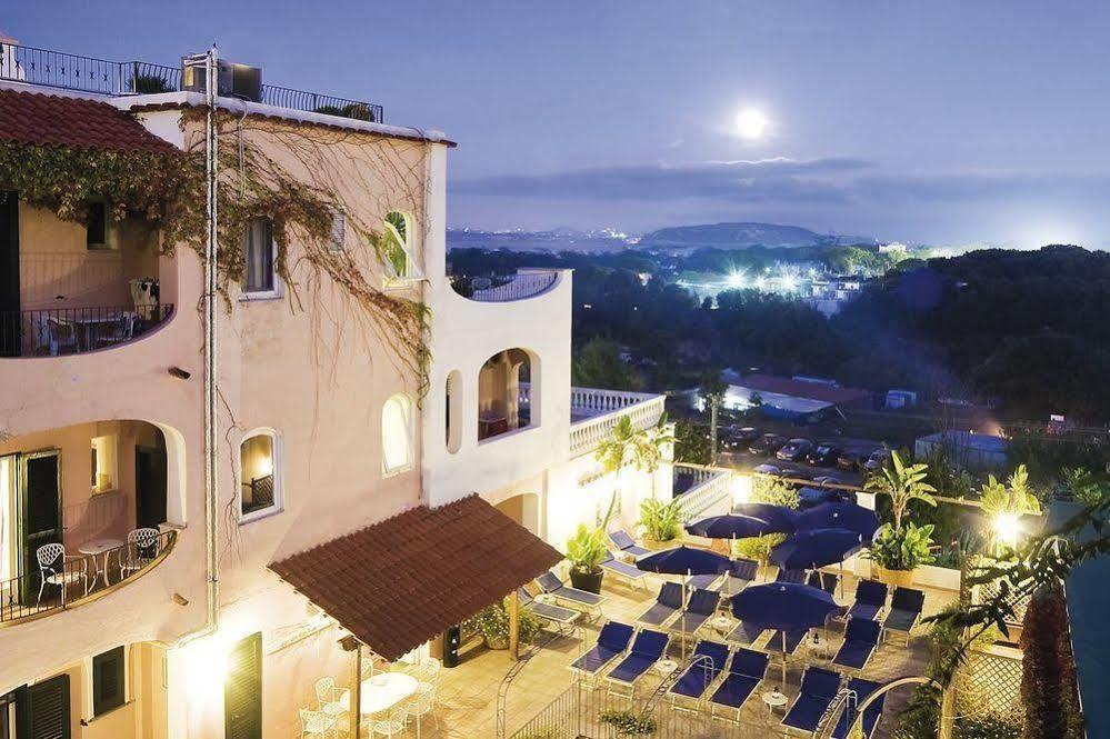 Hotel Bellevue Benessere & Relax Искья Экстерьер фото