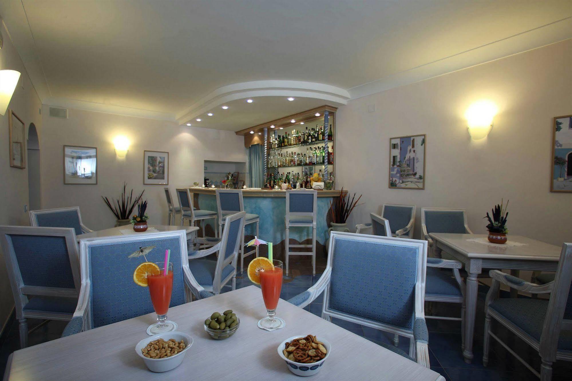 Hotel Bellevue Benessere & Relax Искья Экстерьер фото